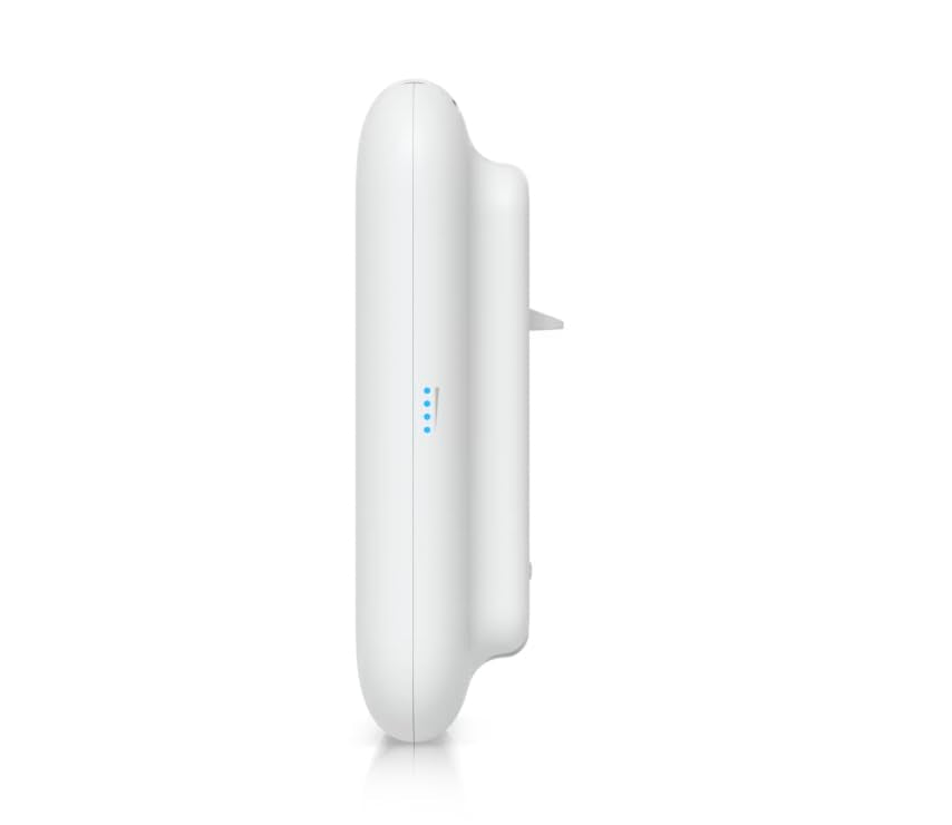 موسع نطاق لاسلكي U7 برو ثلاثي النطاق IEEE 802.11n/ac/ax/be/v/r/k 8.60 جيجابت/ثانية من يوبيكويتي - للاستخدام الخارجي