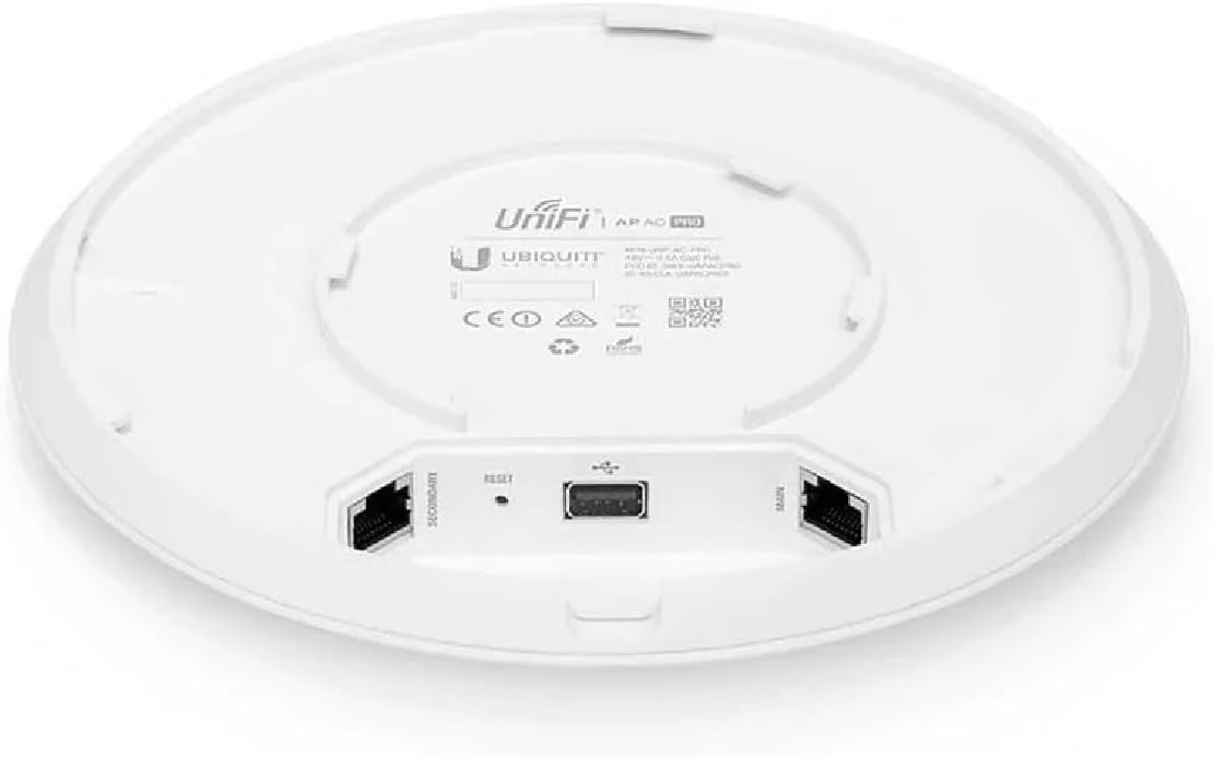 نقطة وصول داخلية وخارجية من اوبيكويتي نتوركس، موديل UAP-AC-PRO-5