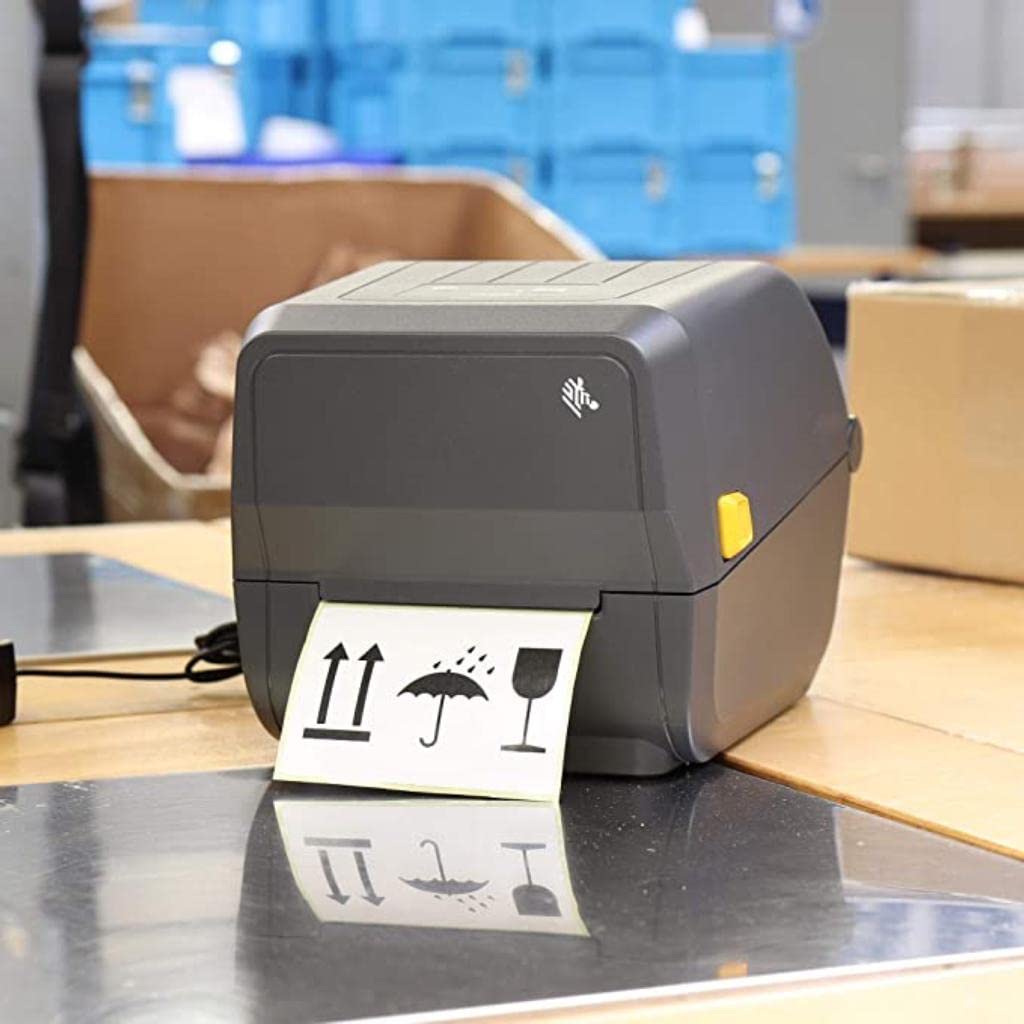 زيبرا [ZD220T-USB] نقل حراري لسطح المكتب وطابعة باركود حرارية مباشرة | تستخدم لملصقات المكتب | ملصقات الشحن | ملصقات المجوهرات | ملصقات شفافة | دقة 203 نقطة لكل بوصة | أقصى عرض للطباعة 4 انش