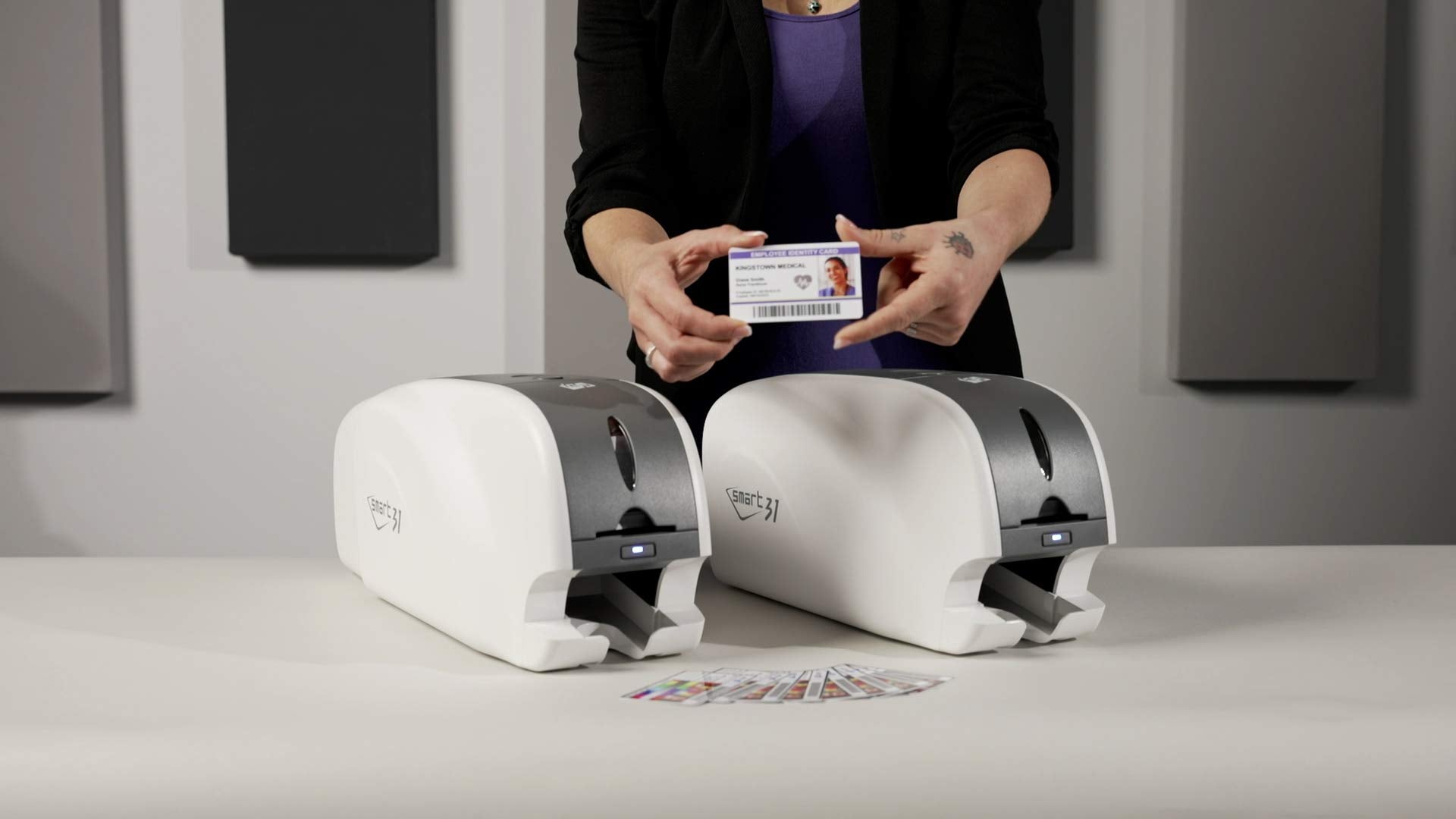 IDP SMART-31S Simple ID Card Printer Bundle with PC Software Only, 250 YMCKO Color Ribbon Prints and 100 PVC Plastic Cards