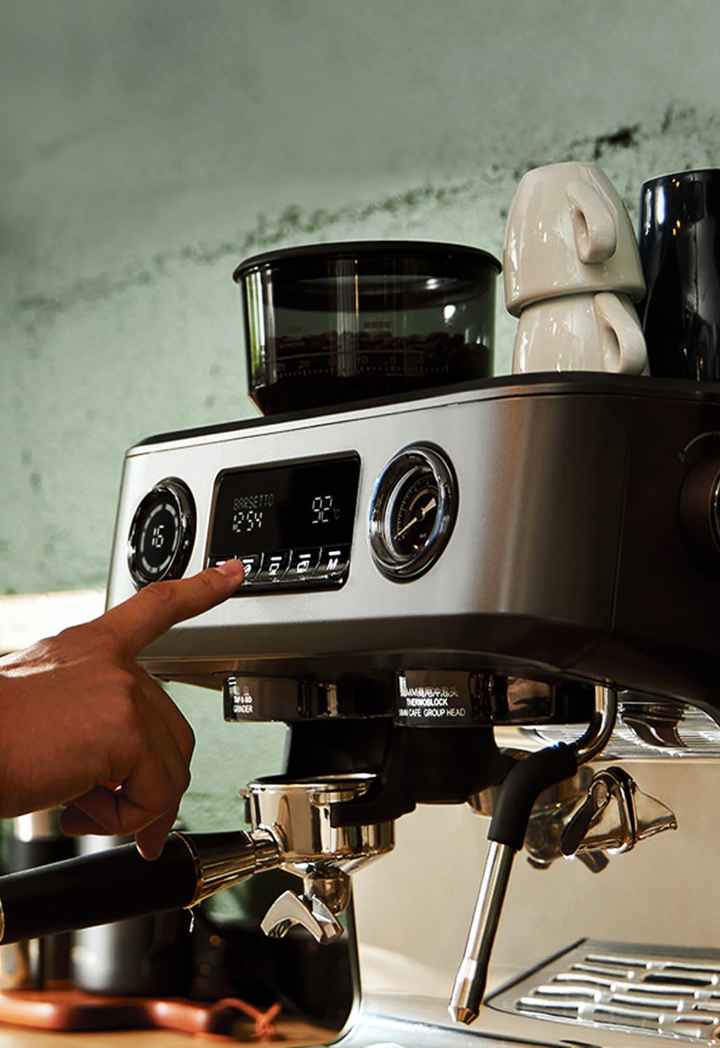 MEBASHI Espresso Coffee Machine with Coffee Grinder, 20 Bar Pressure Pump, LCD Screen, 8 Display Modules (ME-CCM2058) (Black)|3000W