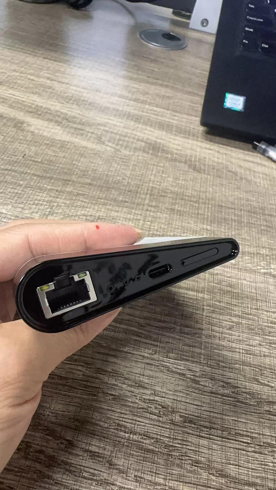 IKOS W3800 4G Dual SIM Adapter for Apple Skin iPhone Netcom 4G Network Cable Version Wifi Version to Go Abroad Without Diffusion